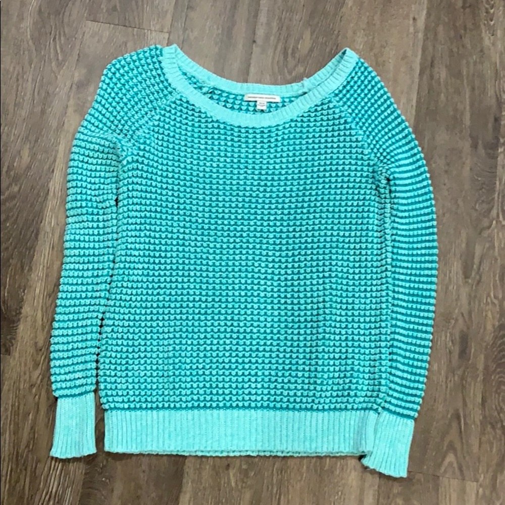 American eagle sweater